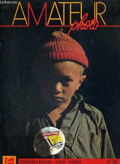 AMATEUT PHOTO N26 - 1985 / COURRIER PHOTO - CINE - VIDEO / Reportage : des jeunes  la dcouverte du monde...