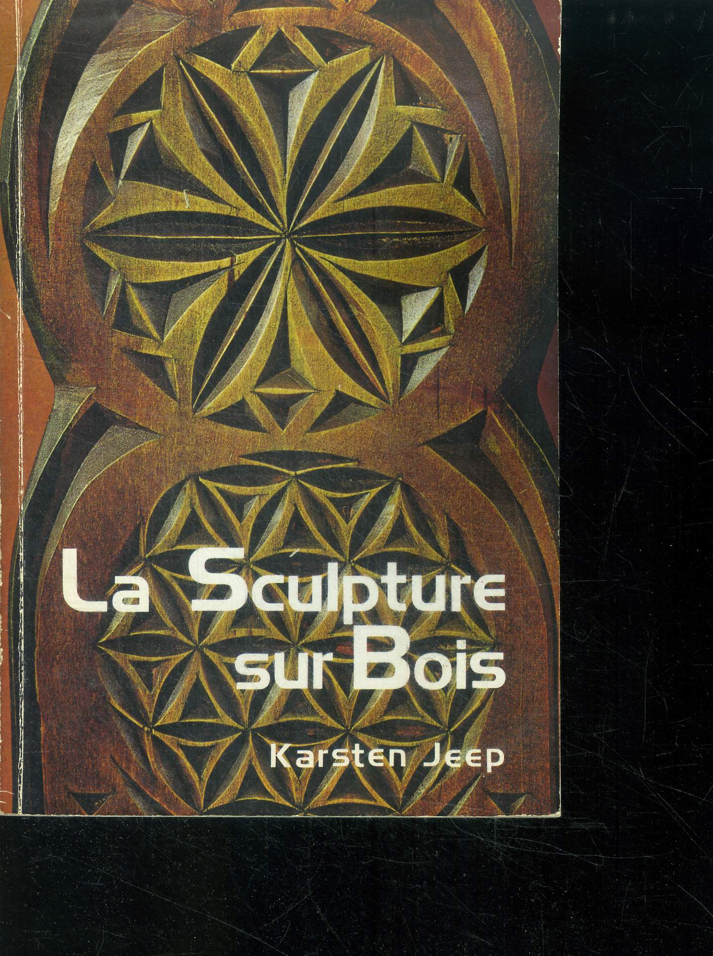 La sculpture sur bois - instrument de travail, proprietes de divers bois, conditions de travail, formes de base, projets et esquisses, traitement de la surface