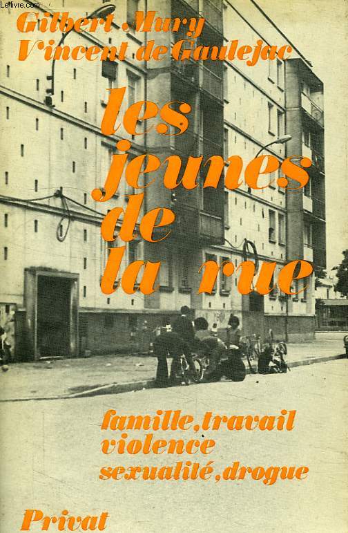 LES JEUNES LA RUE