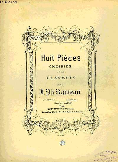 HUIT PIECES