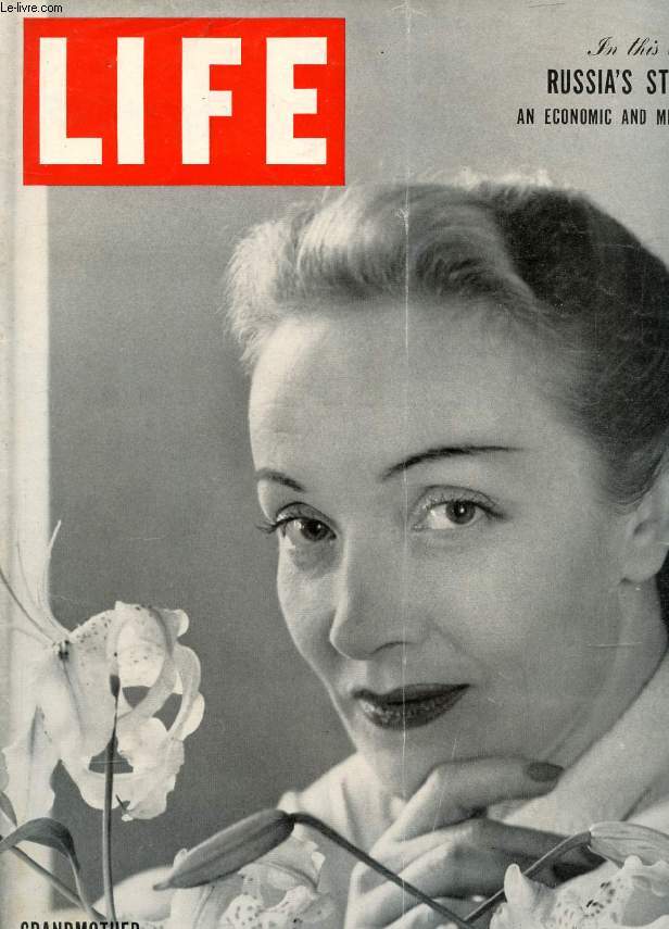 LIFE, INTERNATIONAL EDITION, VOL. 5, N 5, AUG. 1948 (Contents: THE WORLD'S EVENTS. THE GREAT AIRLIFT SUSTAINS BERLIN. EDITORIAL: THIS BUSINESS OF INFLATION. PORTUGUESE NAVAL CADETS BID FAREWELL TO NEW YORK. AMERICANS RUSH ABROAD. THE SPY HEARINGS...)