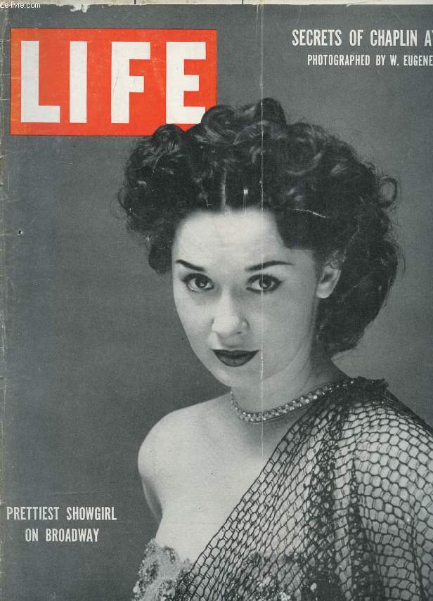 LIFE, INTERNATIONAL EDITION, APRIL 7, 1952 (INCOMPLET) (Contents: Beehive in the Tropics, Panama. The Everglades. American Spring Fashions. Czanne. 'Yankee' Chile...)