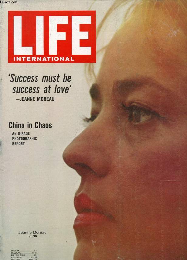 LIFE, INTERNATIONAL EDITION, VOL. 42, N° 2, FEB. 1967 (Contents: Letters. Reply to a skeptic: Yes, Victor, there was a Penkovsky. A statement by the editor of the Penkovsky Papers. The Scene. San Salvador: Mrs. Wolper discovers the New World...)
