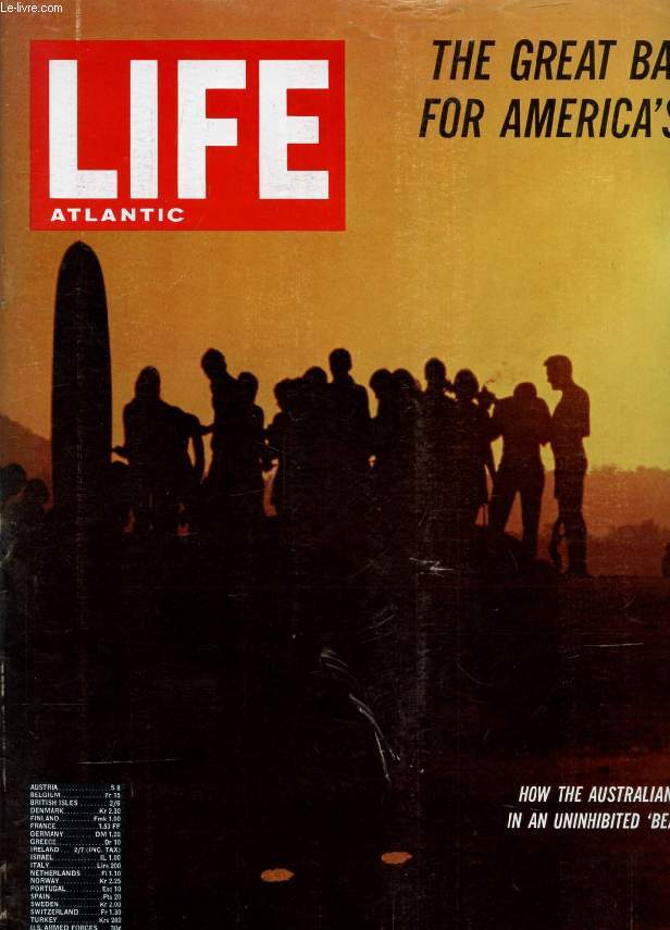 LIFE, ATLANTIC EDITION, VOL. 43, N 6, SEPT. 1967 (Contents: Letters. Will Kara ben Nemsig please step forward? Movie Review. The Bobo. Sellers as a singing matador. By Richard Schickel. Review. 70 for the Forward. Birthday for New York's Yiddish...)