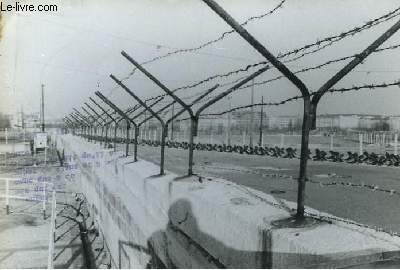 Photographie originale du Mur de Berlin, le 15 avril 1980.