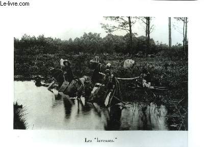 Une photographie en noir et blanc 