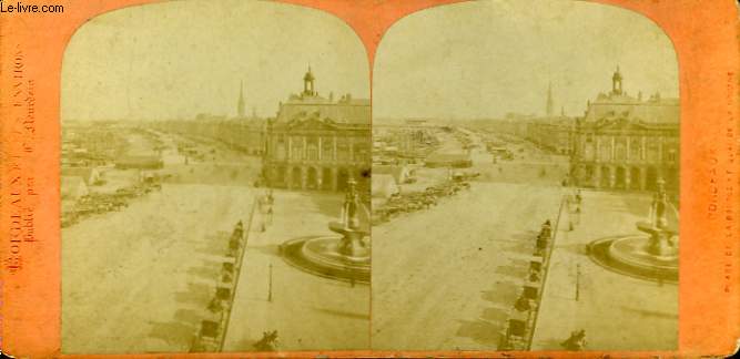 1 planche compose de 2 photographies (identiques) anciennes albumines, de la Place de la Bourse et du Quai des Douanes  Bordeaux.