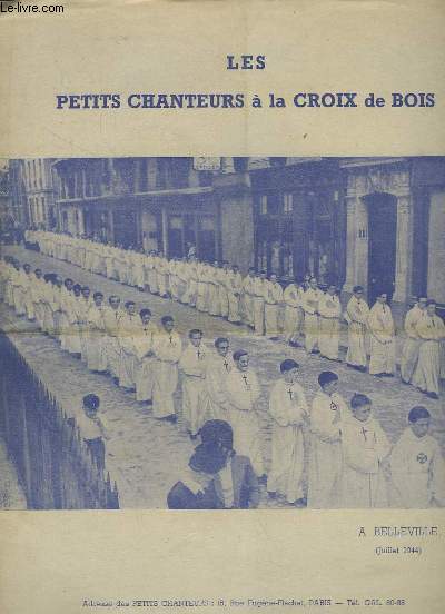 Dossier d'une quinzaine de Divers Documents et Programmes des Reprsentations des Petits Chanteurs  la Croix de Bois.