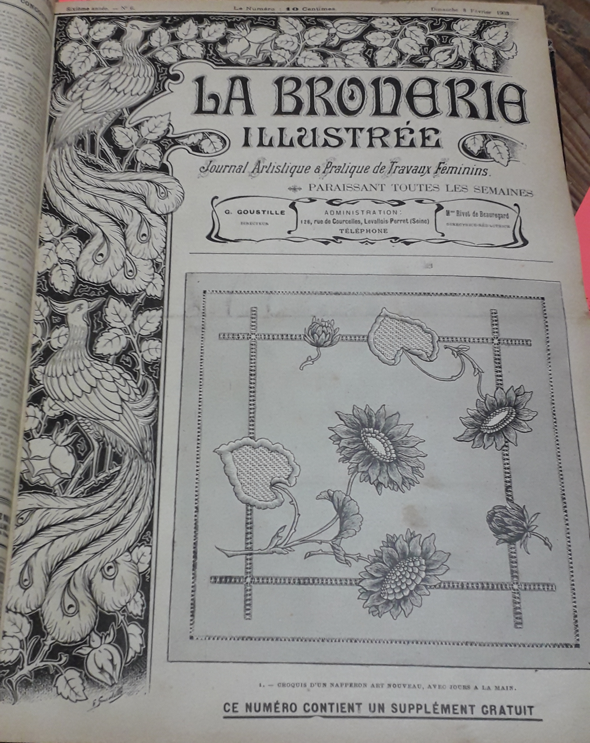 La Broderie Illustre - Journal artistique et pratique de travaux fminins, 6e anne, n6 (8 fvrier 1903) : Pale brode avec ruban gauffr / Cadre en dentelle Renaissance / Entre-deux pour corsage / Chausson montant au crochet /...