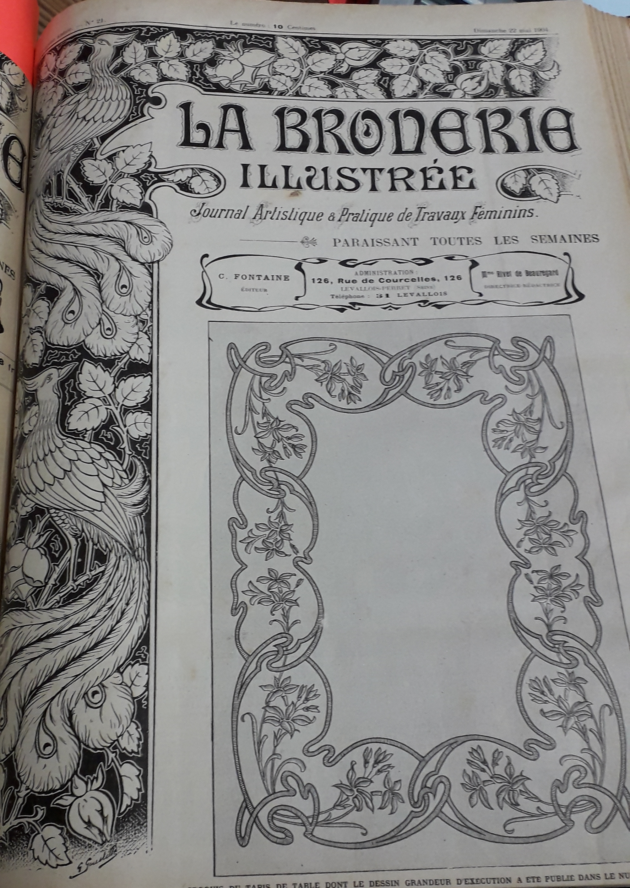 La Broderie Illustre - Journal artistique et pratique de travaux fminins, 7e anne, n21 (22 mai 1904) : Tapis de table / Dentelle vieux Milan / Broderie au plumetis pour chemisette / Col marin orn de broderie Richelieu / ...